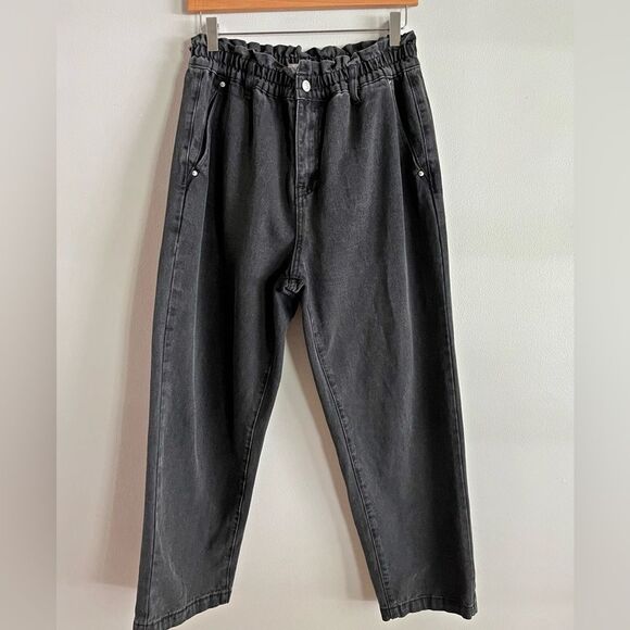 JustFab High Rise Paperbag Waist Jeans Black Tapered Mom Fit Size 31 - Picture 2 of 8